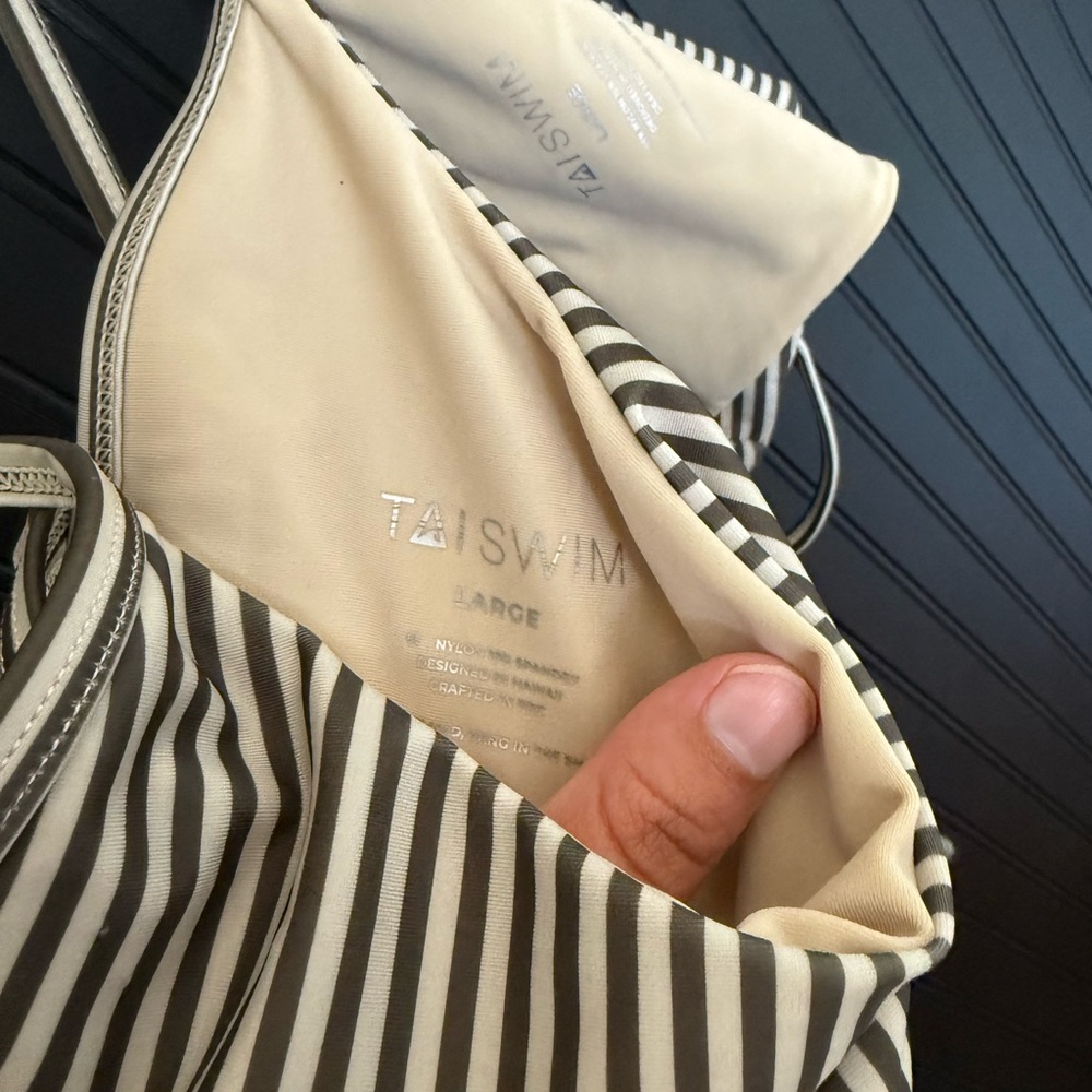 Chic Olive Striped Bikini Set - image 7